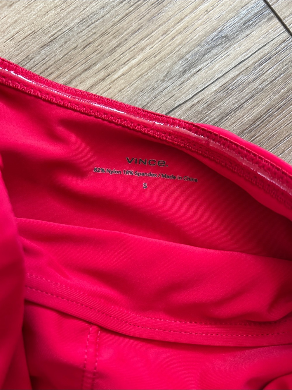 Women’s Vince poppy red strapless one piece swim new small XS - Picture 3 of 4